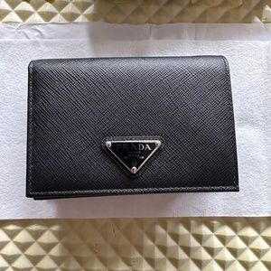Prada Bifold wallet (black)